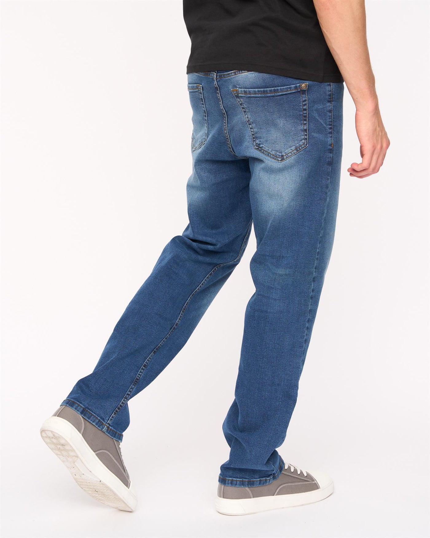 Mens Kelvyn Relaxed Fit Jeans Mid Wash