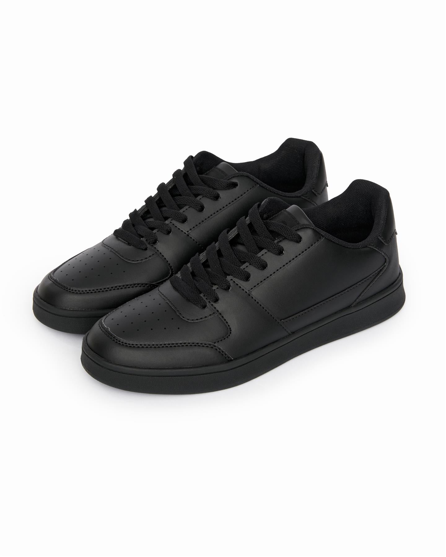 Mens Aviemore Trainers Black Mono