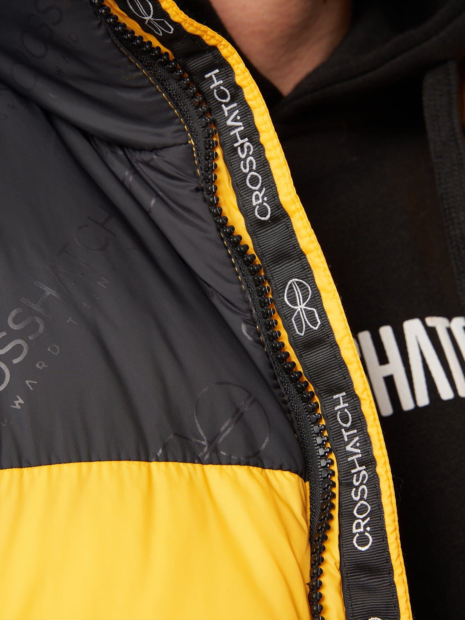 Mens Demerley Gilet Yellow