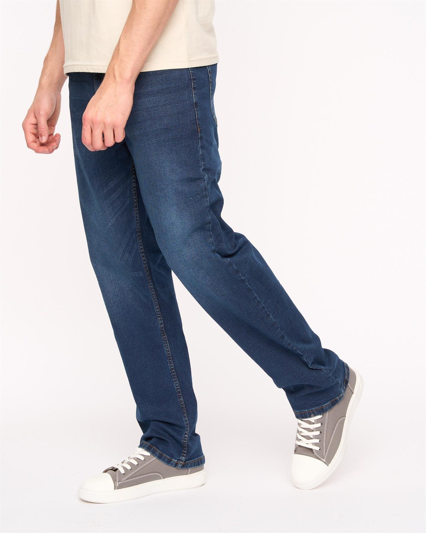 Mens Kelvyn Relaxed Fit Jeans Dark Wash