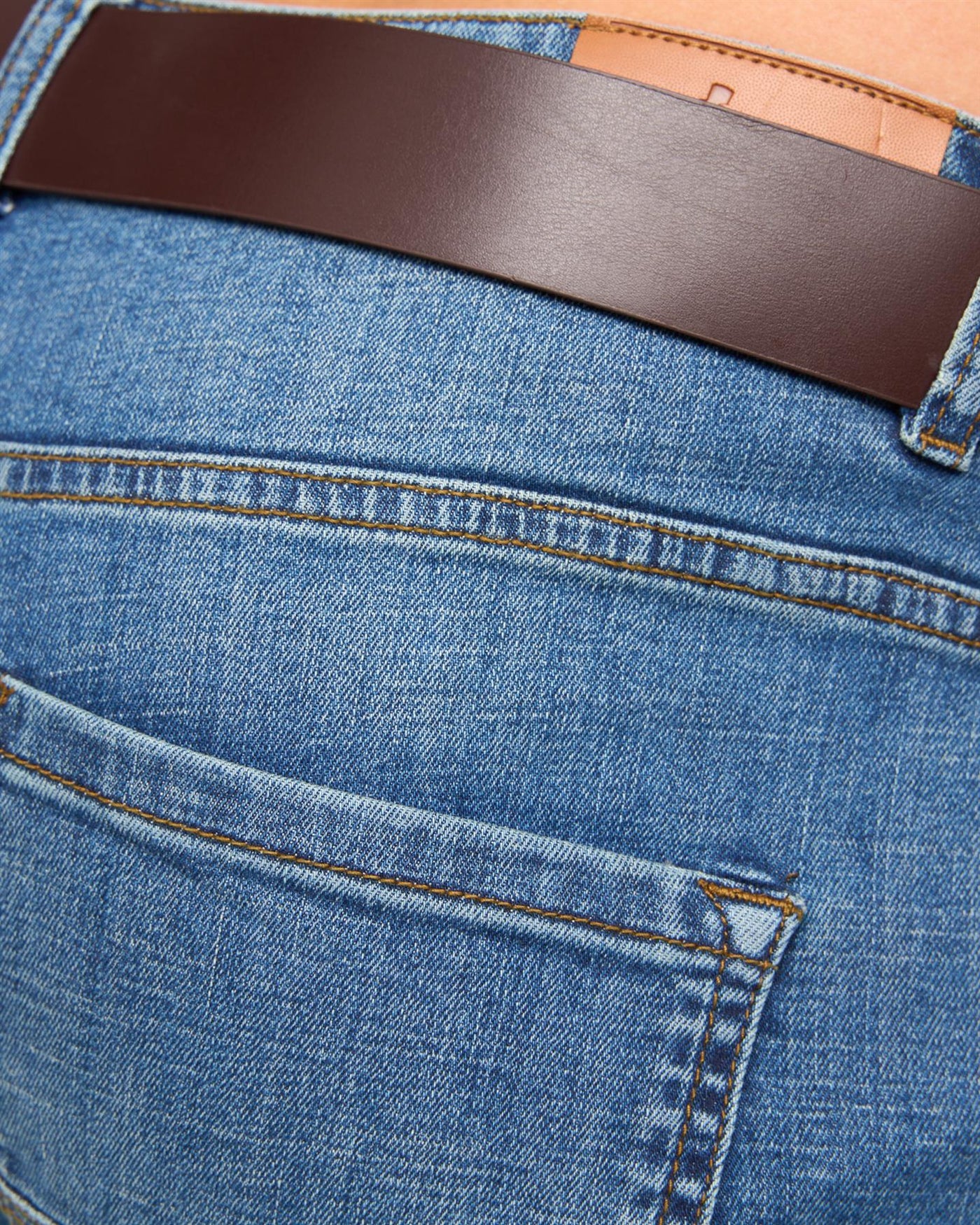 Mens Newbury Straight Fit Jeans Mid Wash