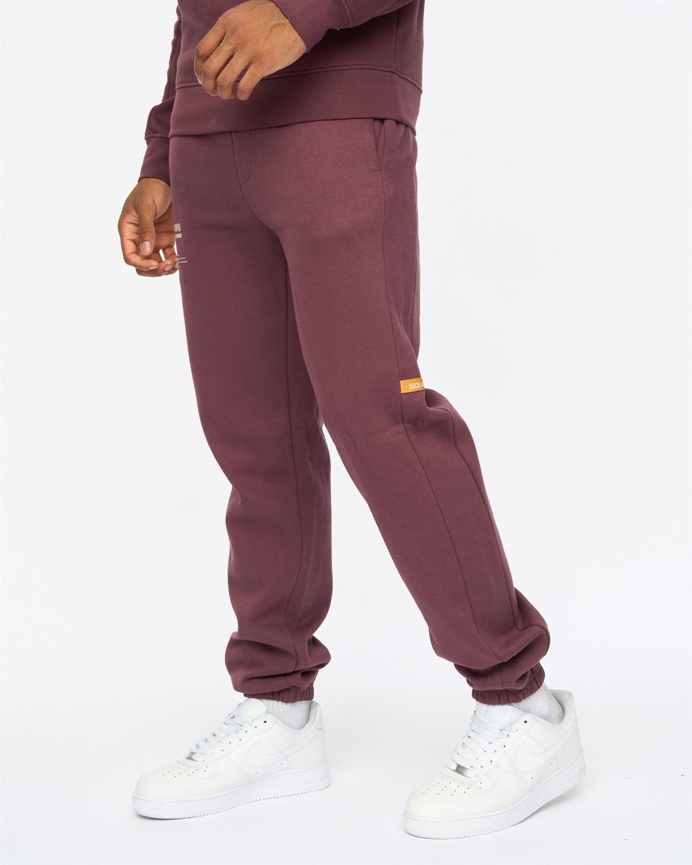 Mens Applewold Joggers Raisin