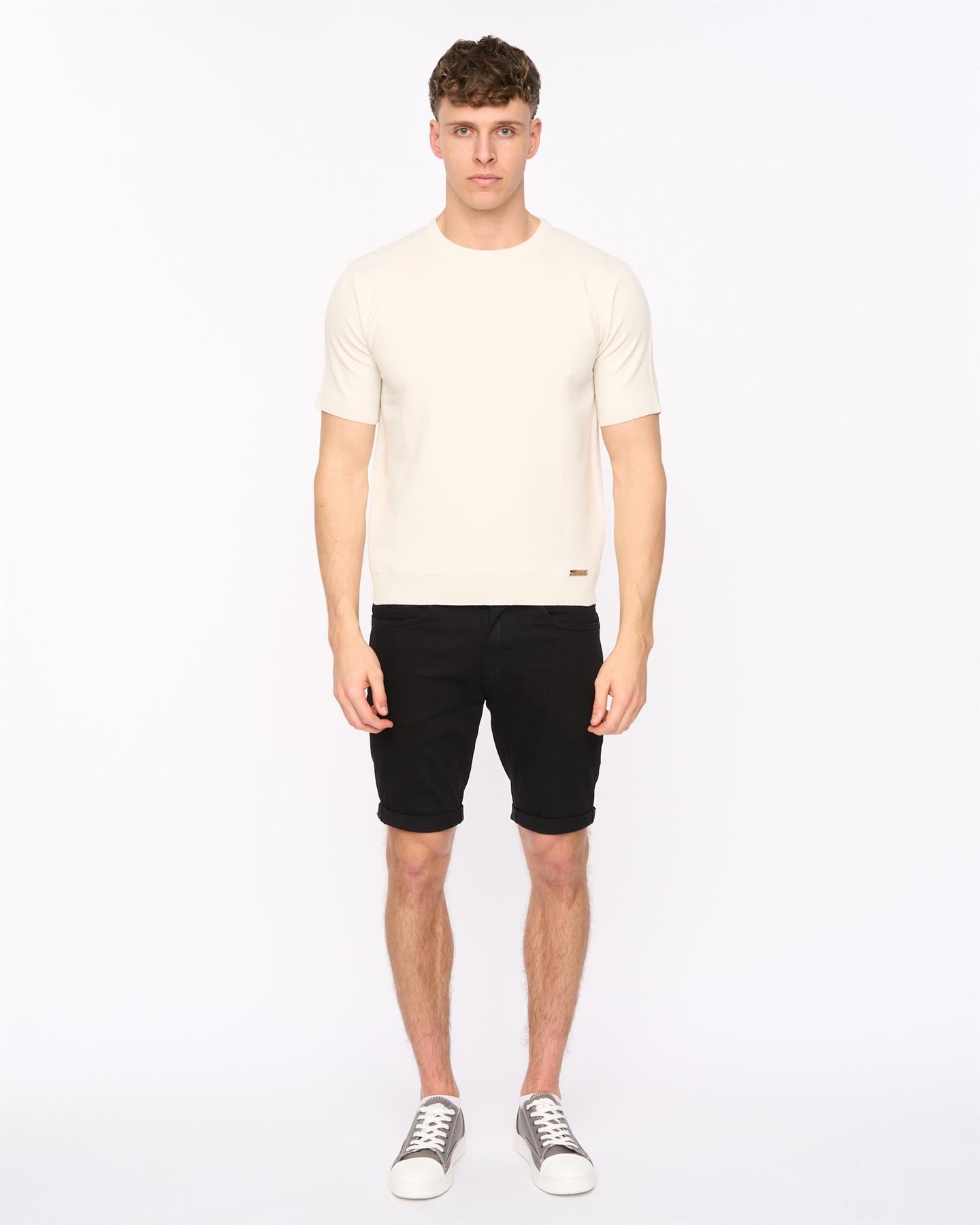 Zeki Shorts Black