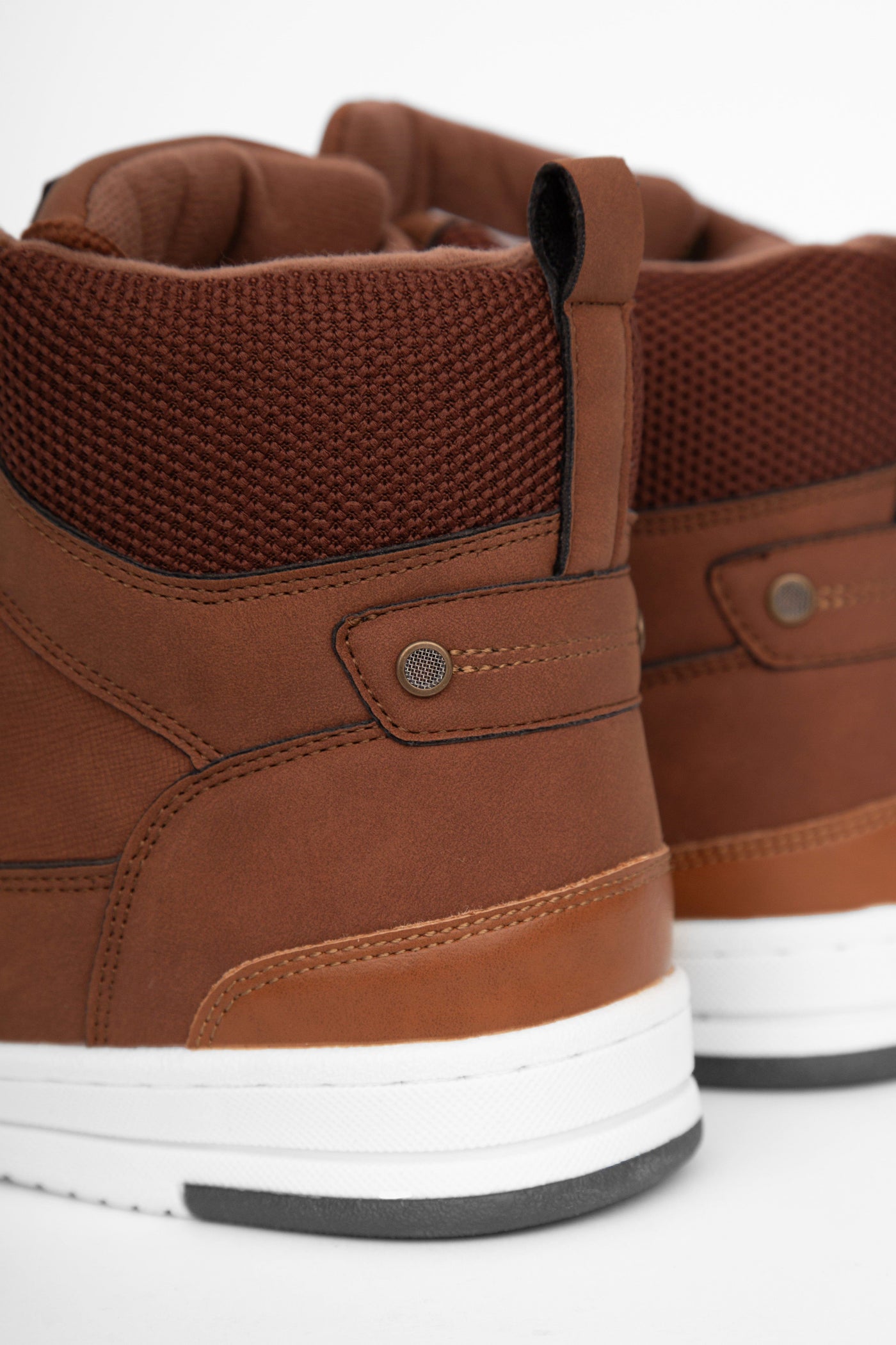 Staiger Hi-Tops Tan