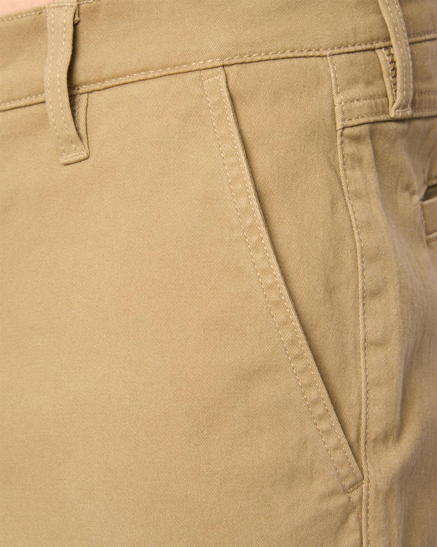 Mens Chalford Baggy Chinos Biscuit