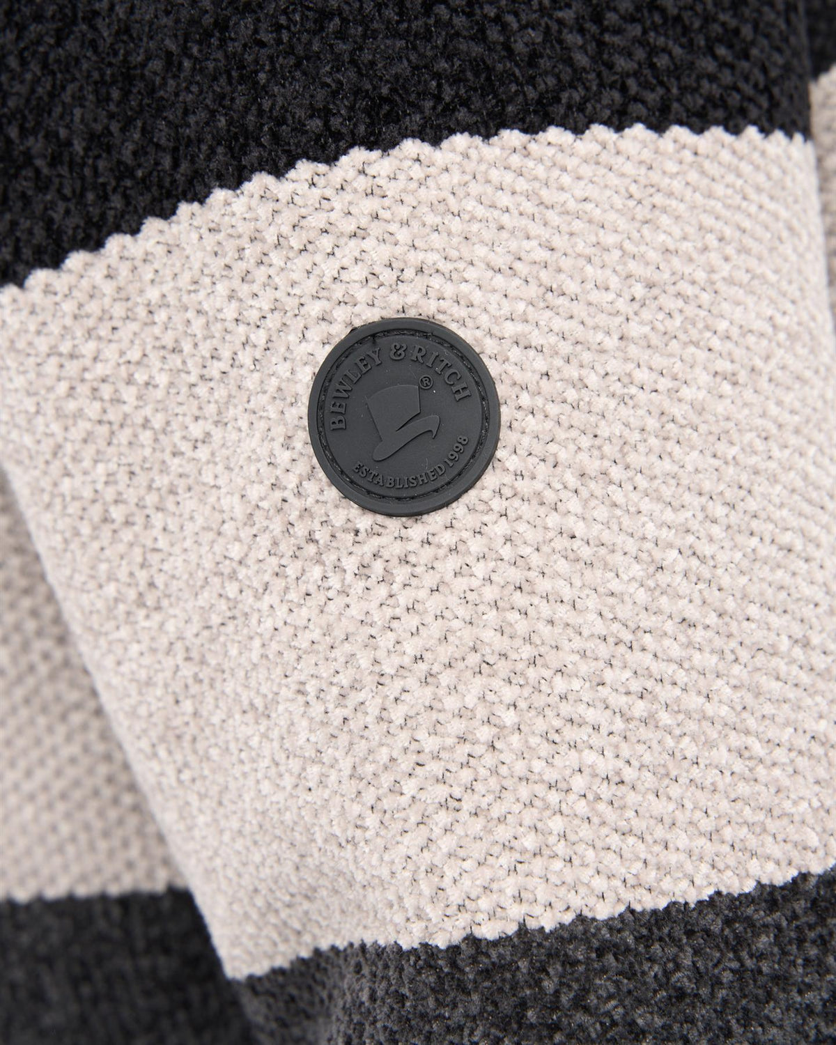 Rikmen Crew Neck Jumper Mid Grey/Black