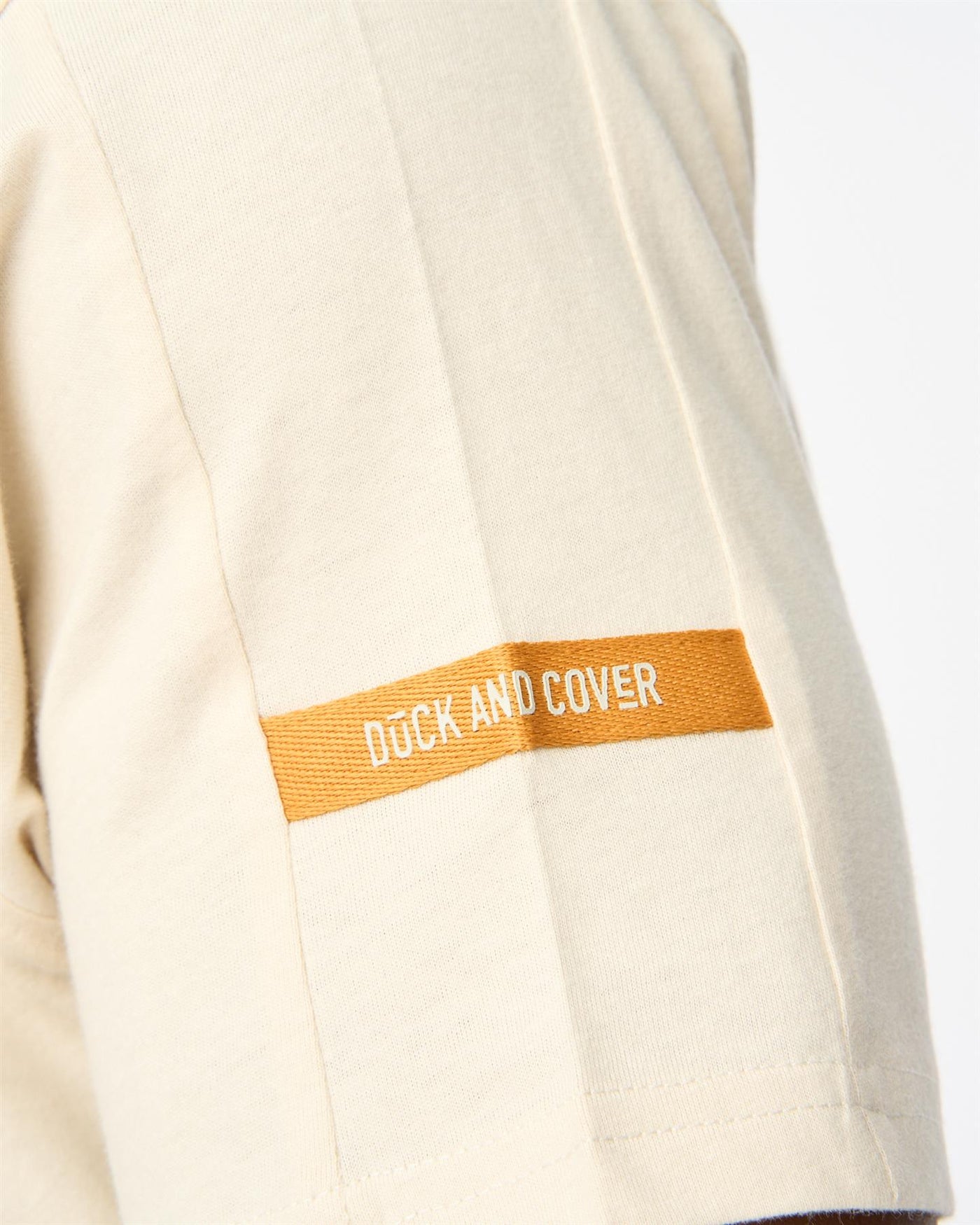 Mens Adamsberg T-Shirt Off White