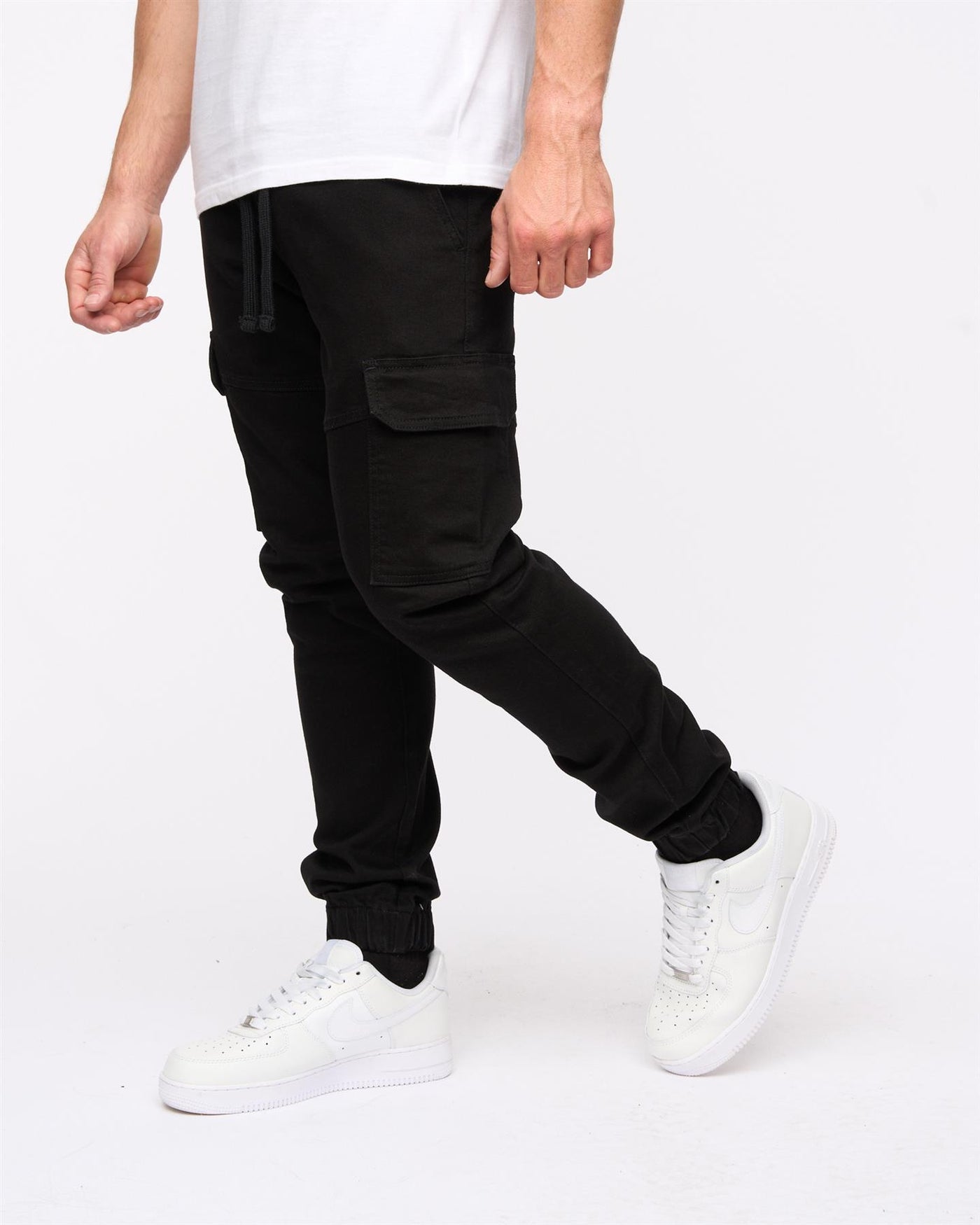 Malimore Cargo Cuff Jeans Solid Black