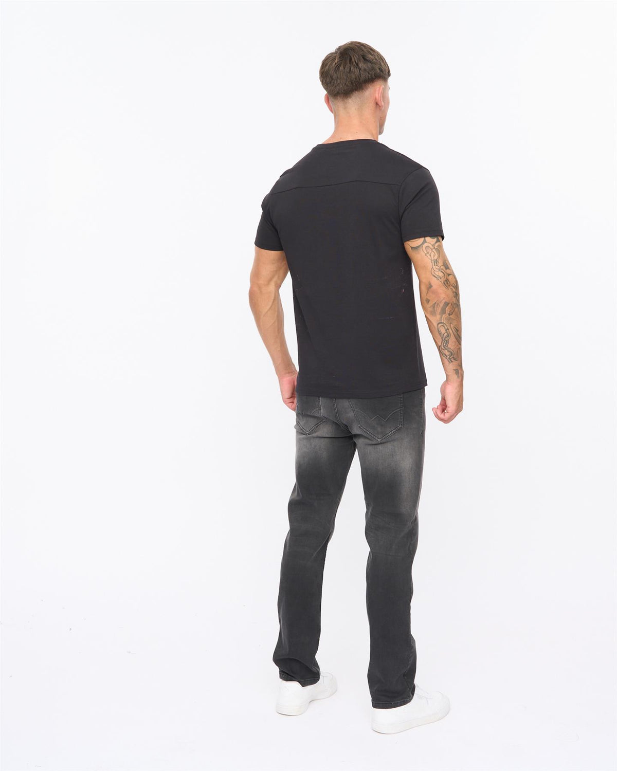 Mens Chamata T-Shirt Black
