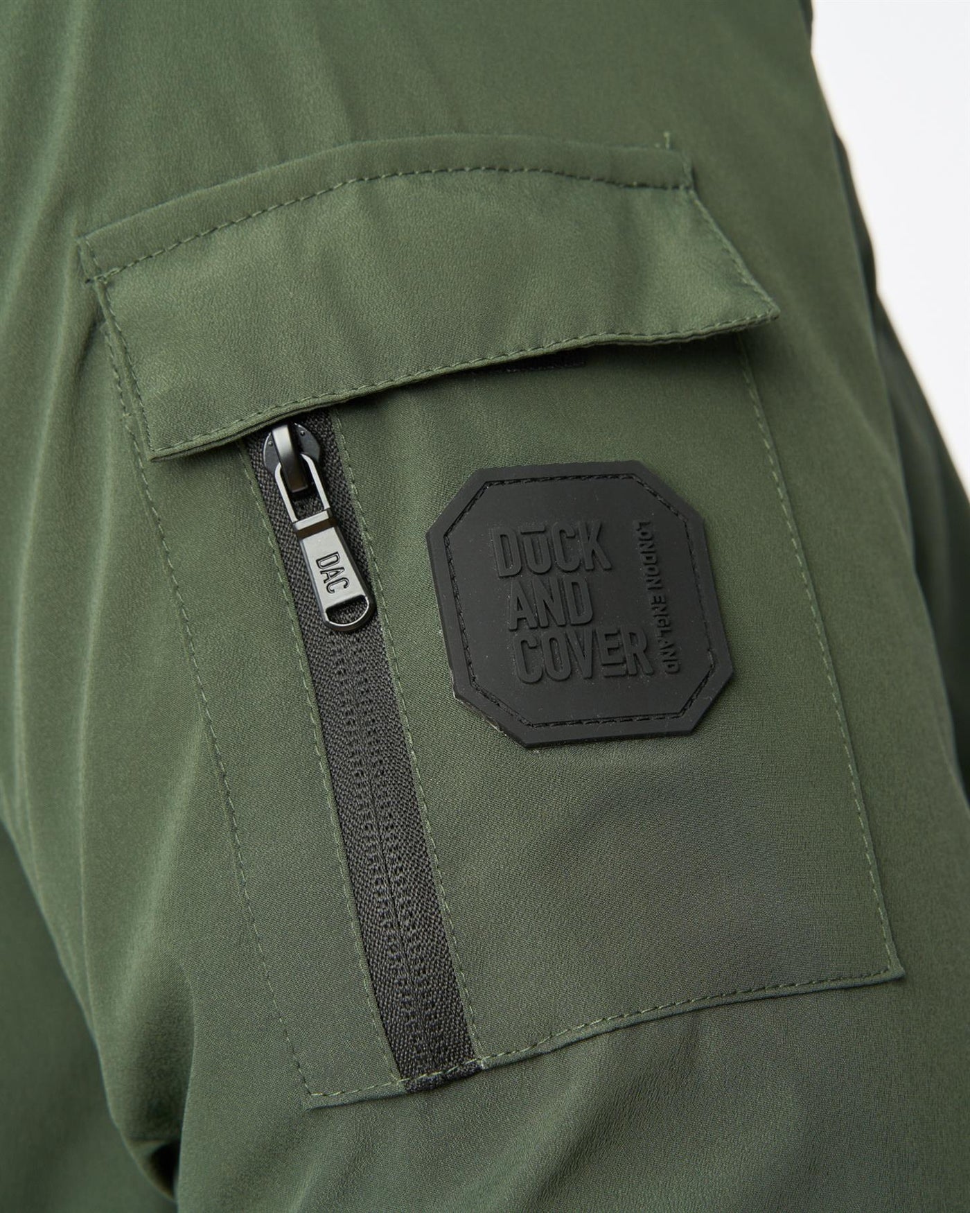 Mens Mantrax Padded Jacket Dark Olive