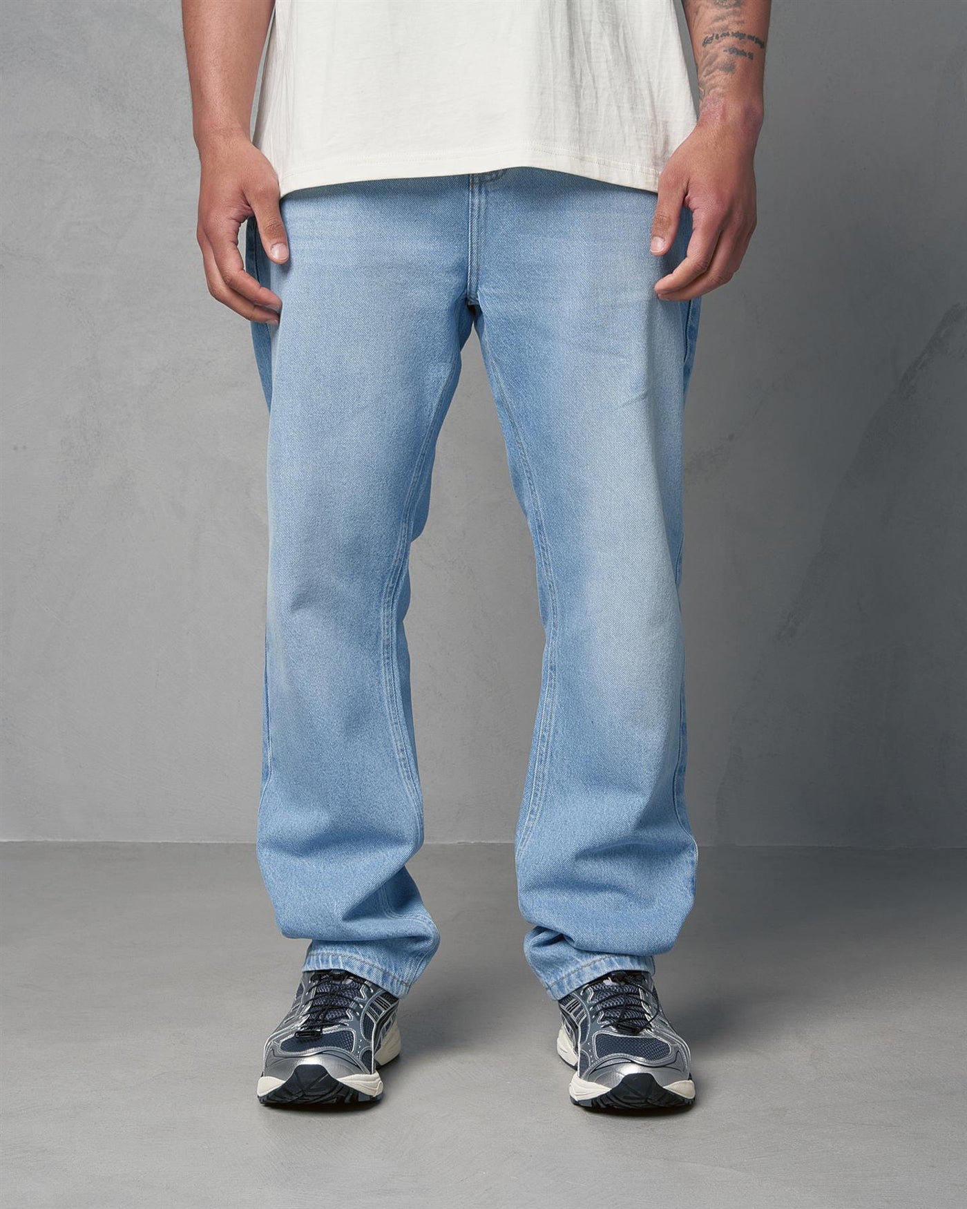 Mens Studio Dee Baggy Jeans Light Wash