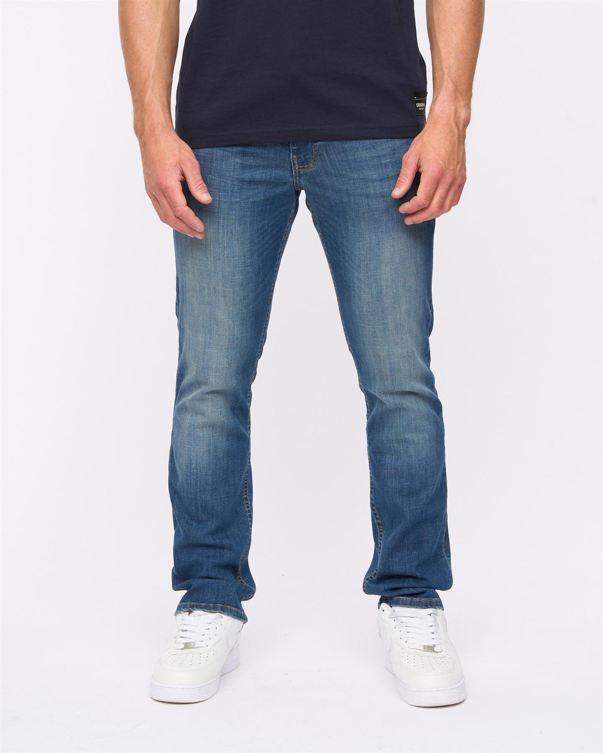Chas Straight Fit Jeans Mid Wash