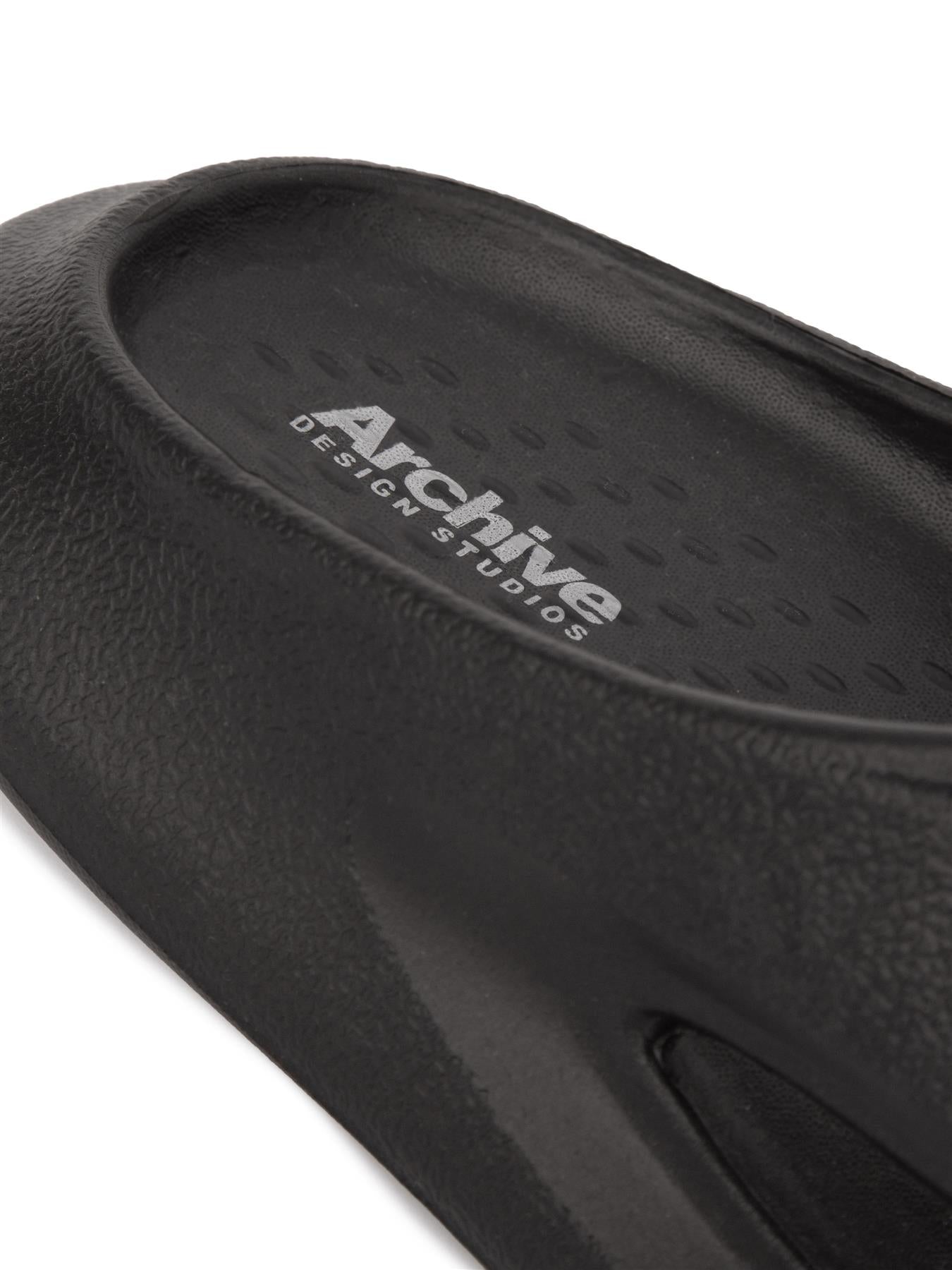 Archive Rise Sandal Black