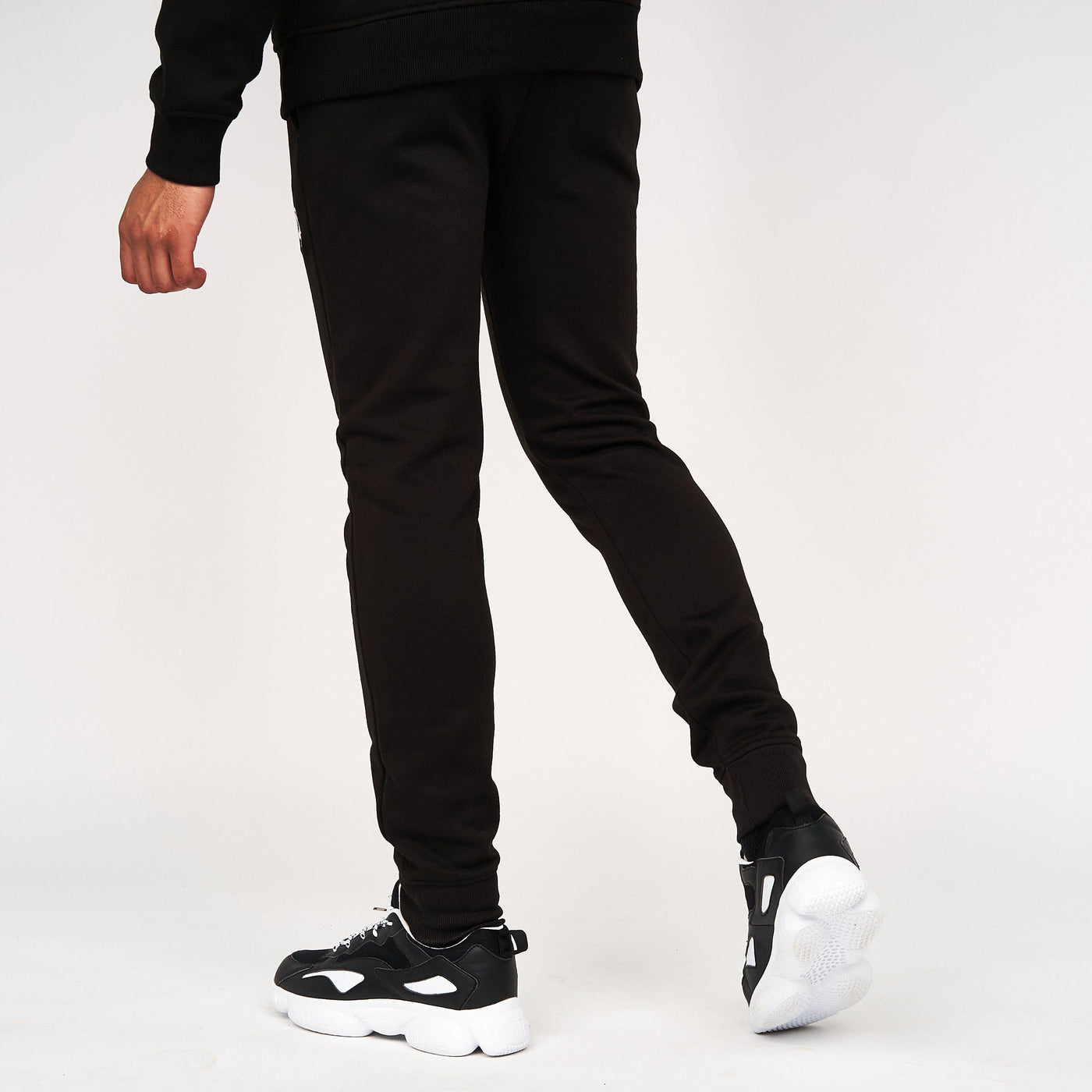 Born Rich Mens Fontaine Joggers Black