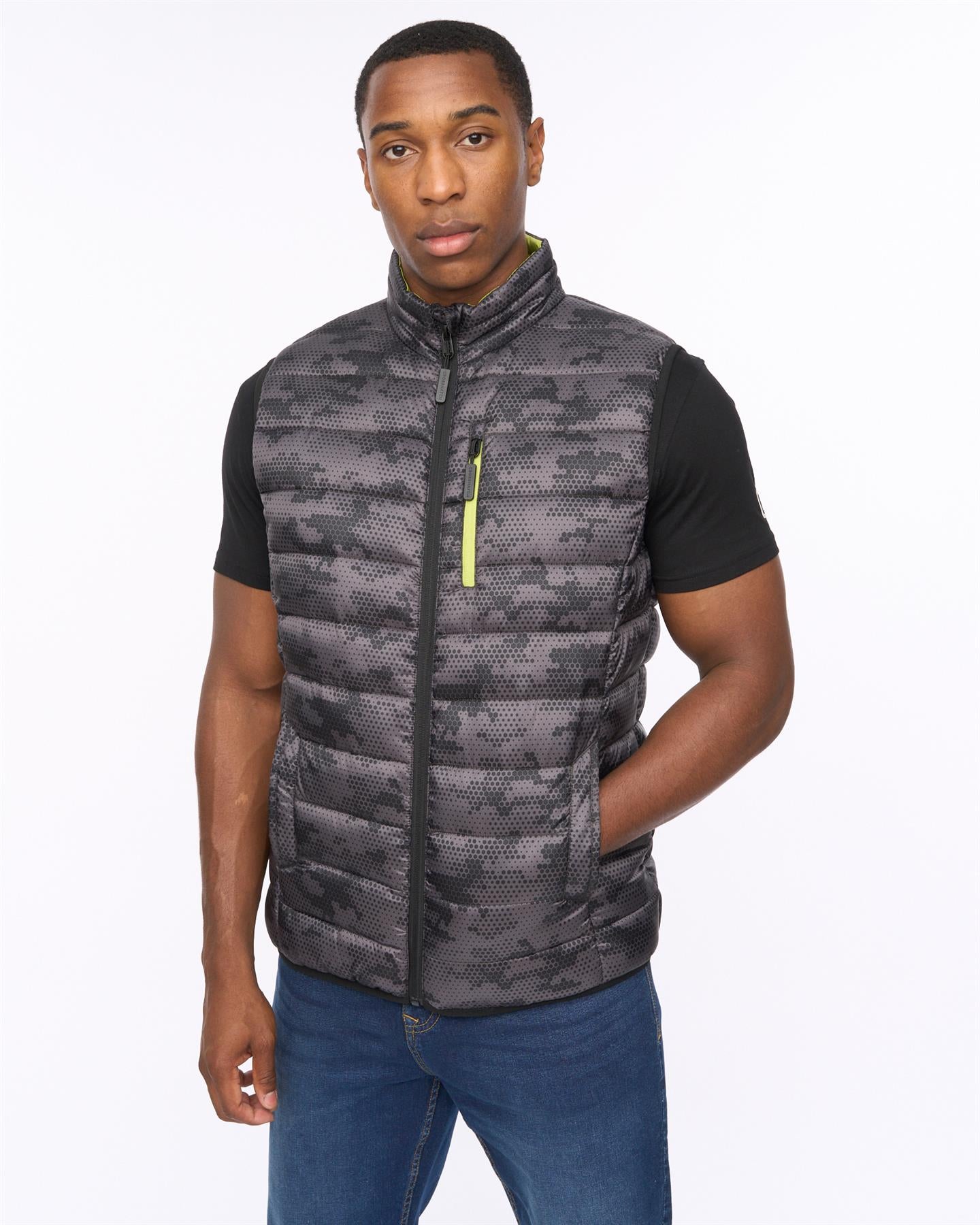 Mens Gattering Gilet Charcoal Camo