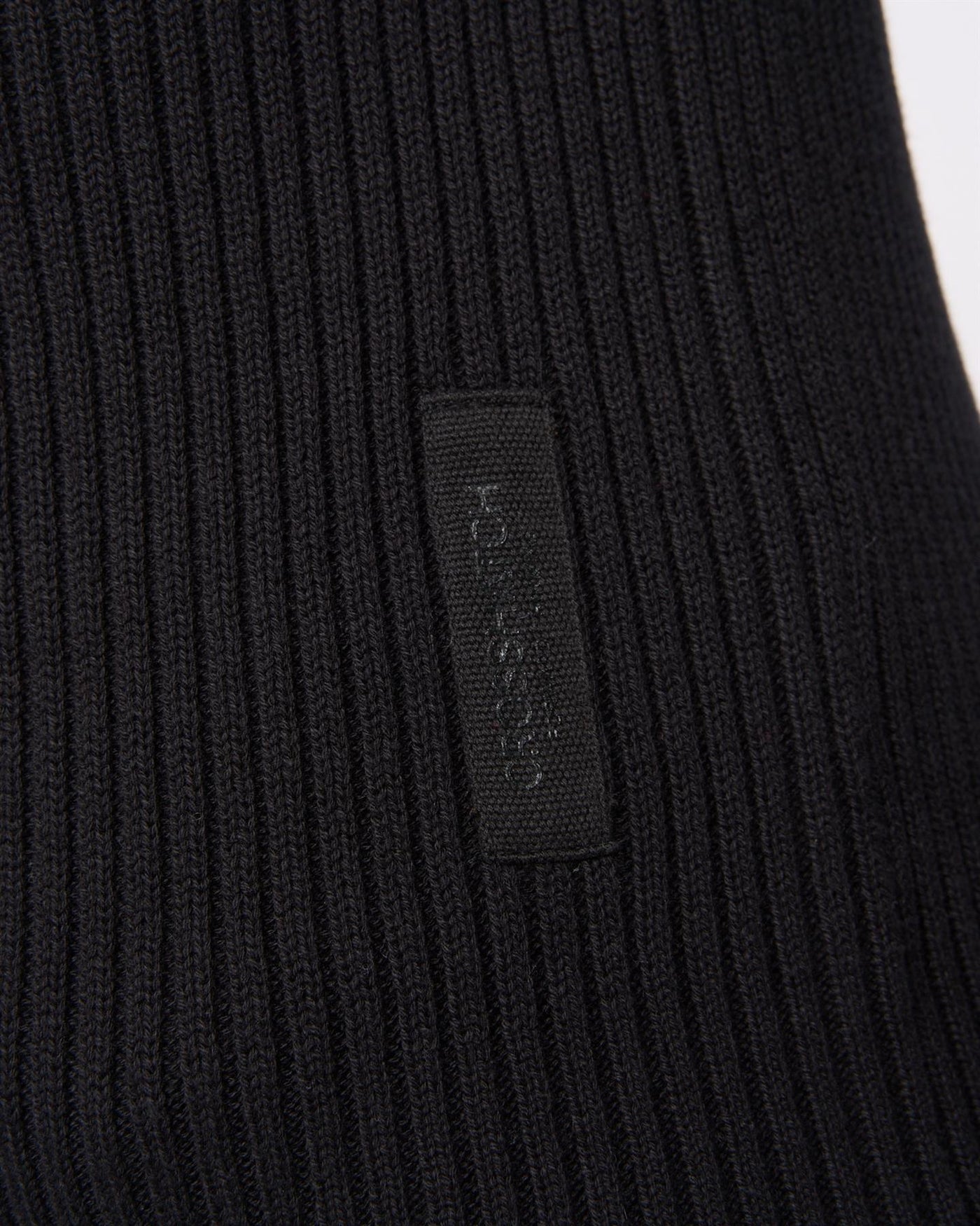 Mens Kramtax Raglan Knit Black