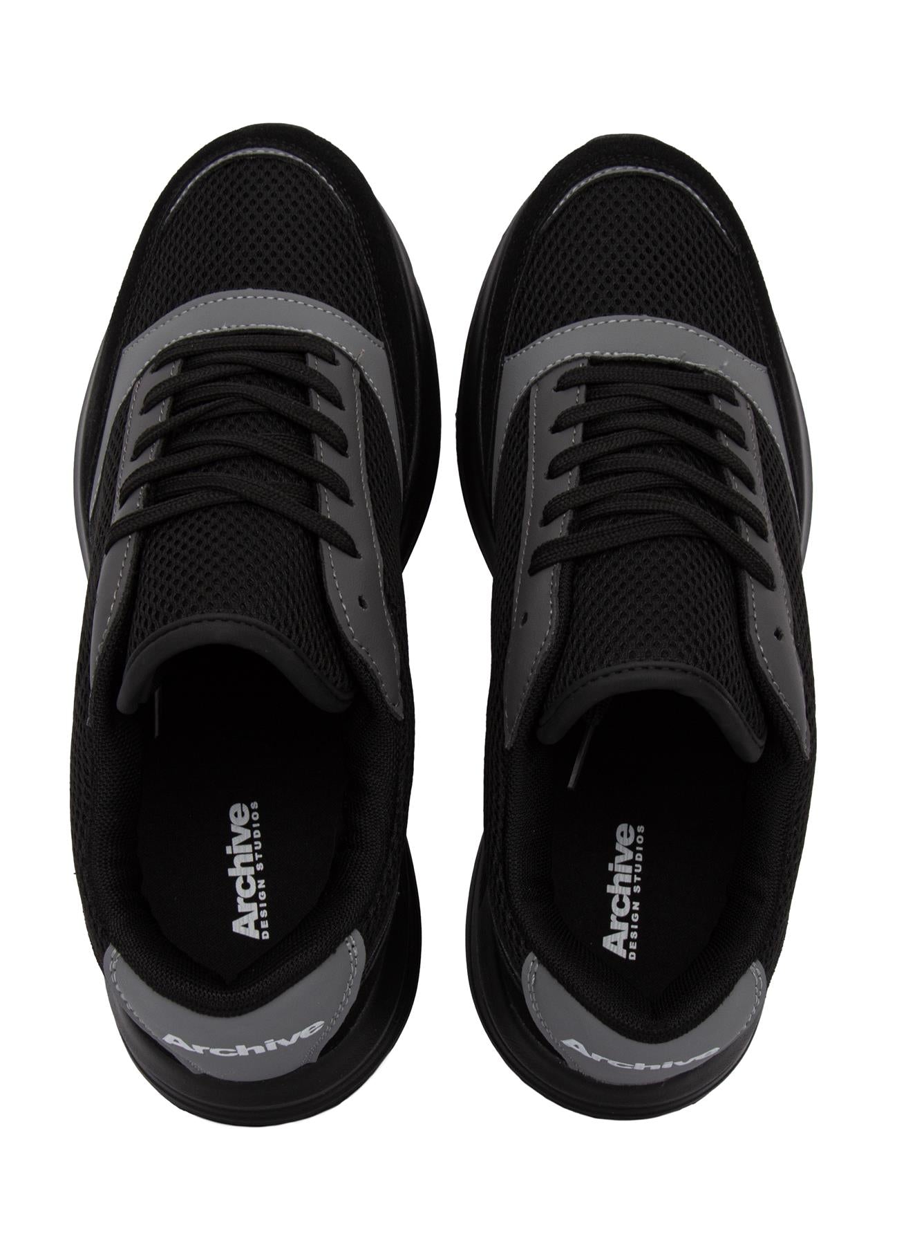 Runner Trainers Black