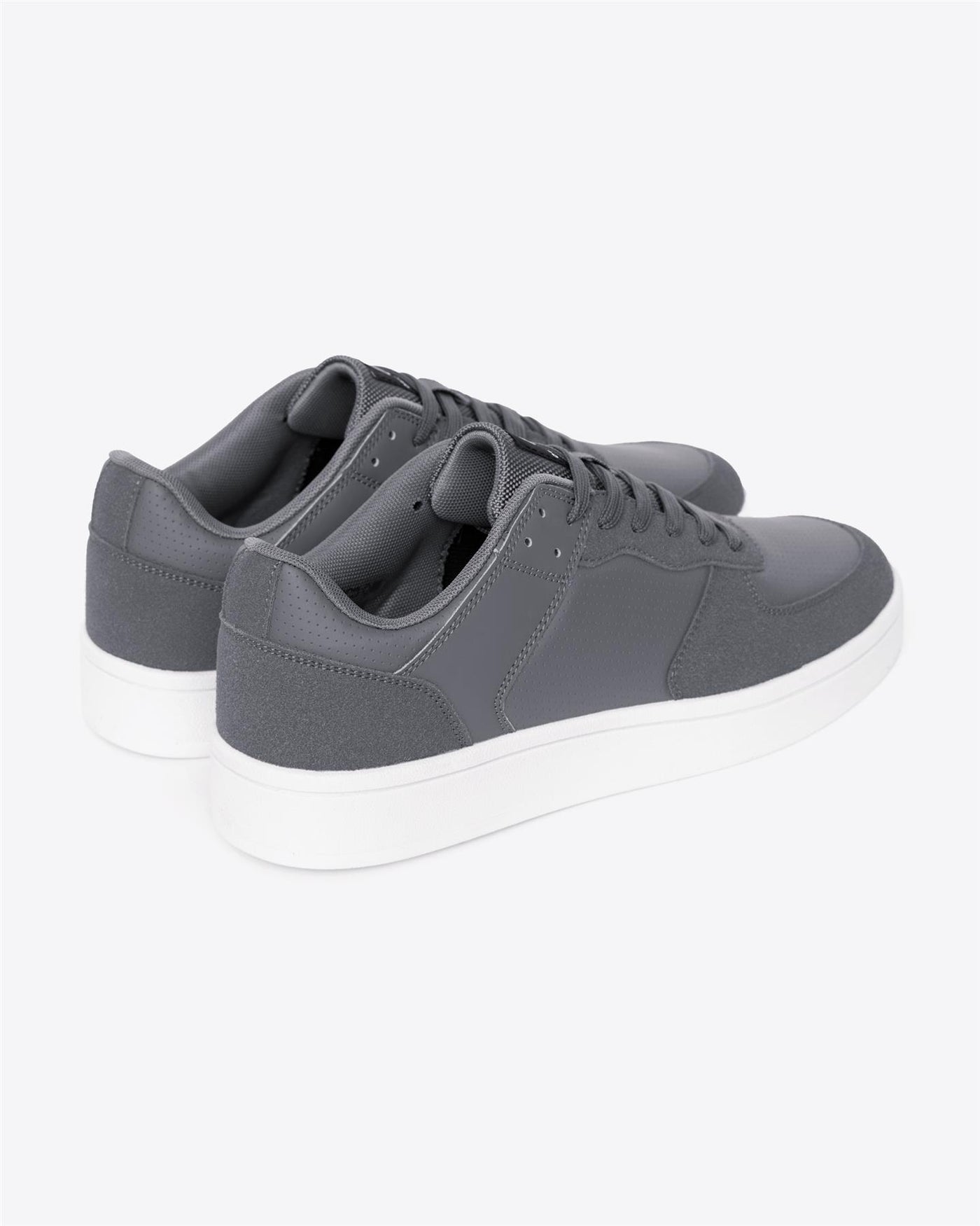 Mens Avelino V2 Trainers Grey/White