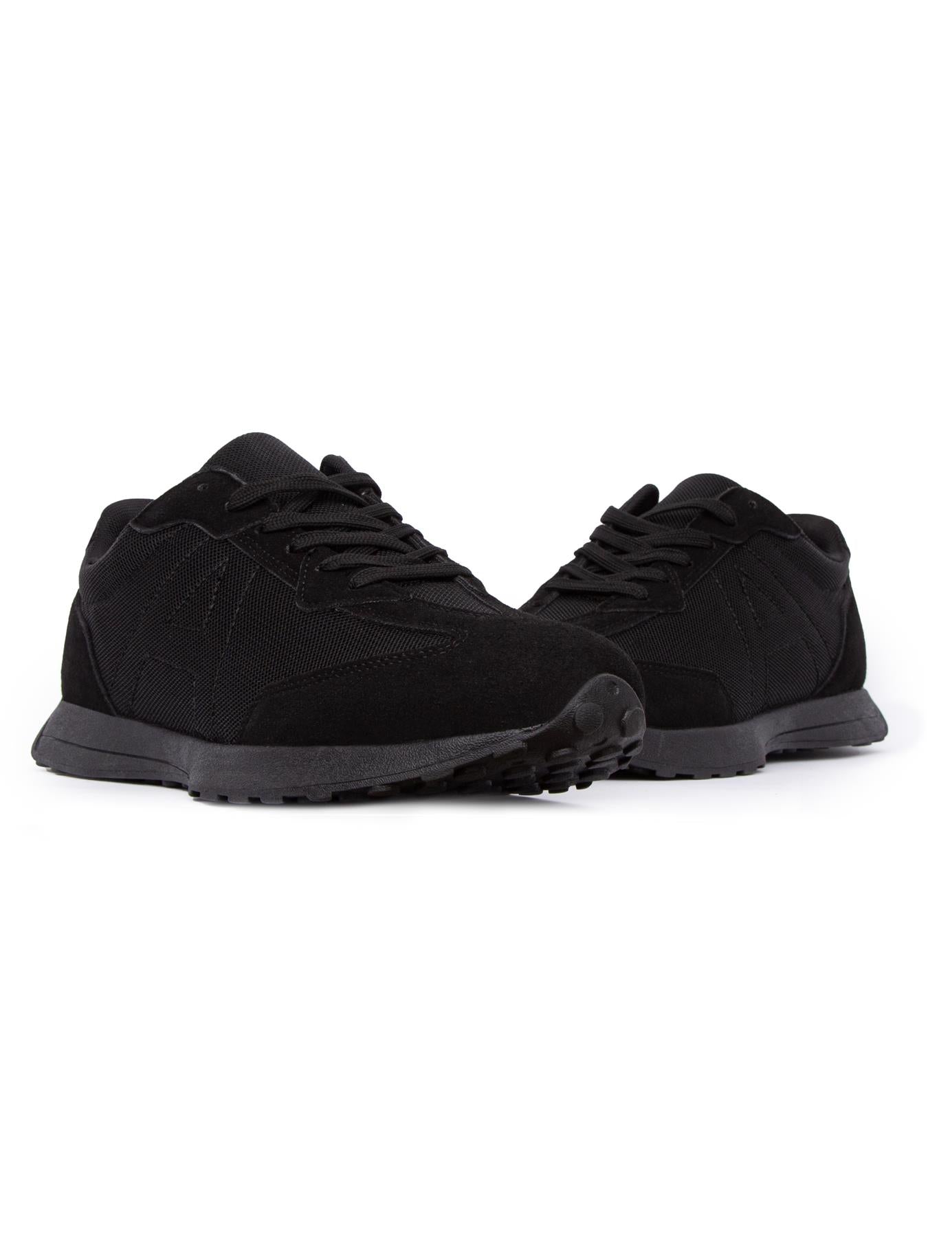 Archive Track Trainers Black