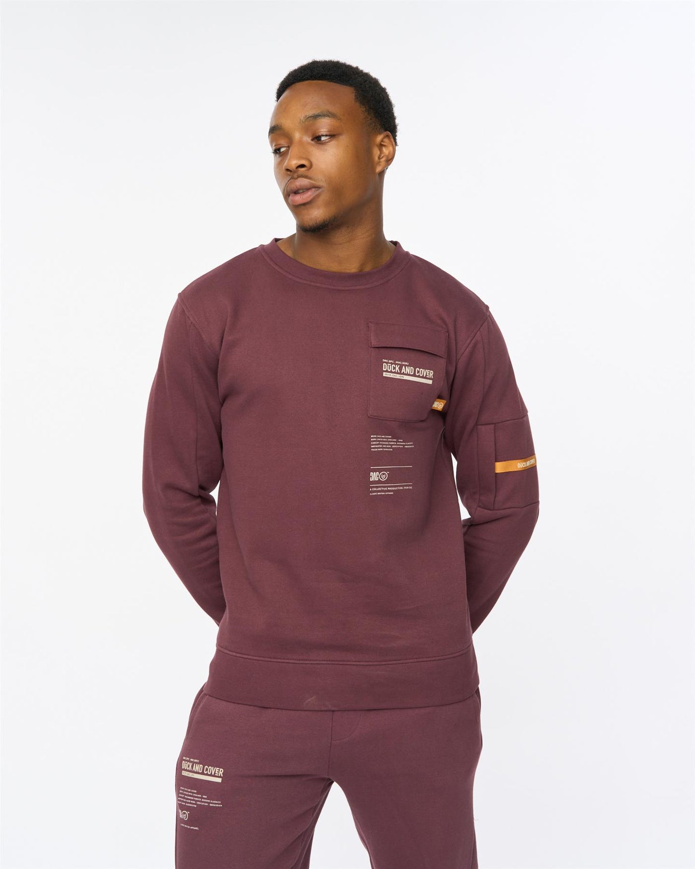 Mens Applewood Crew Sweat Raisin