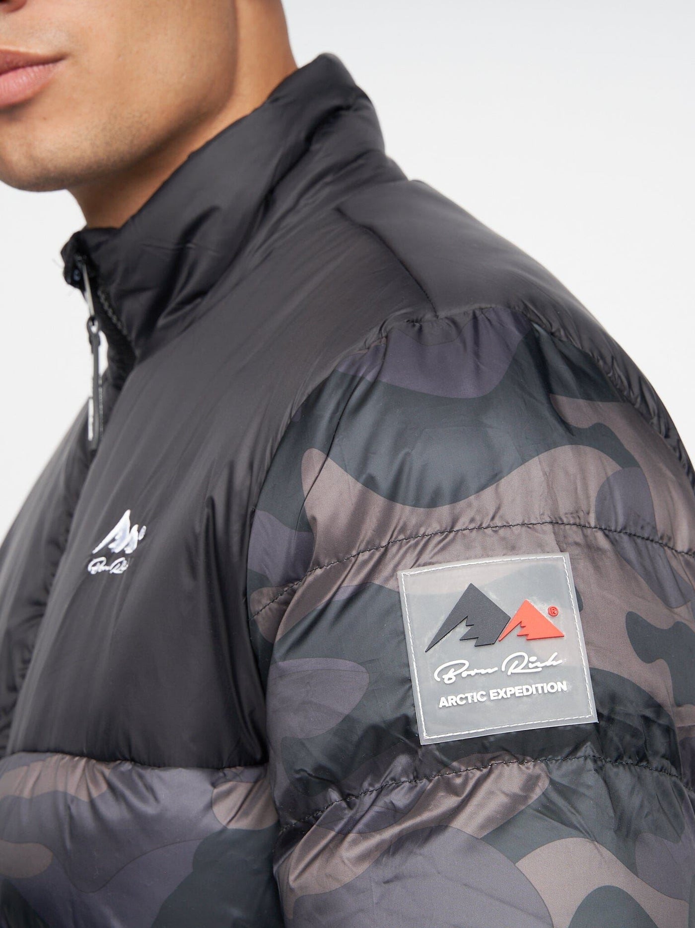 Carlito Oversized Puffa Black Camo