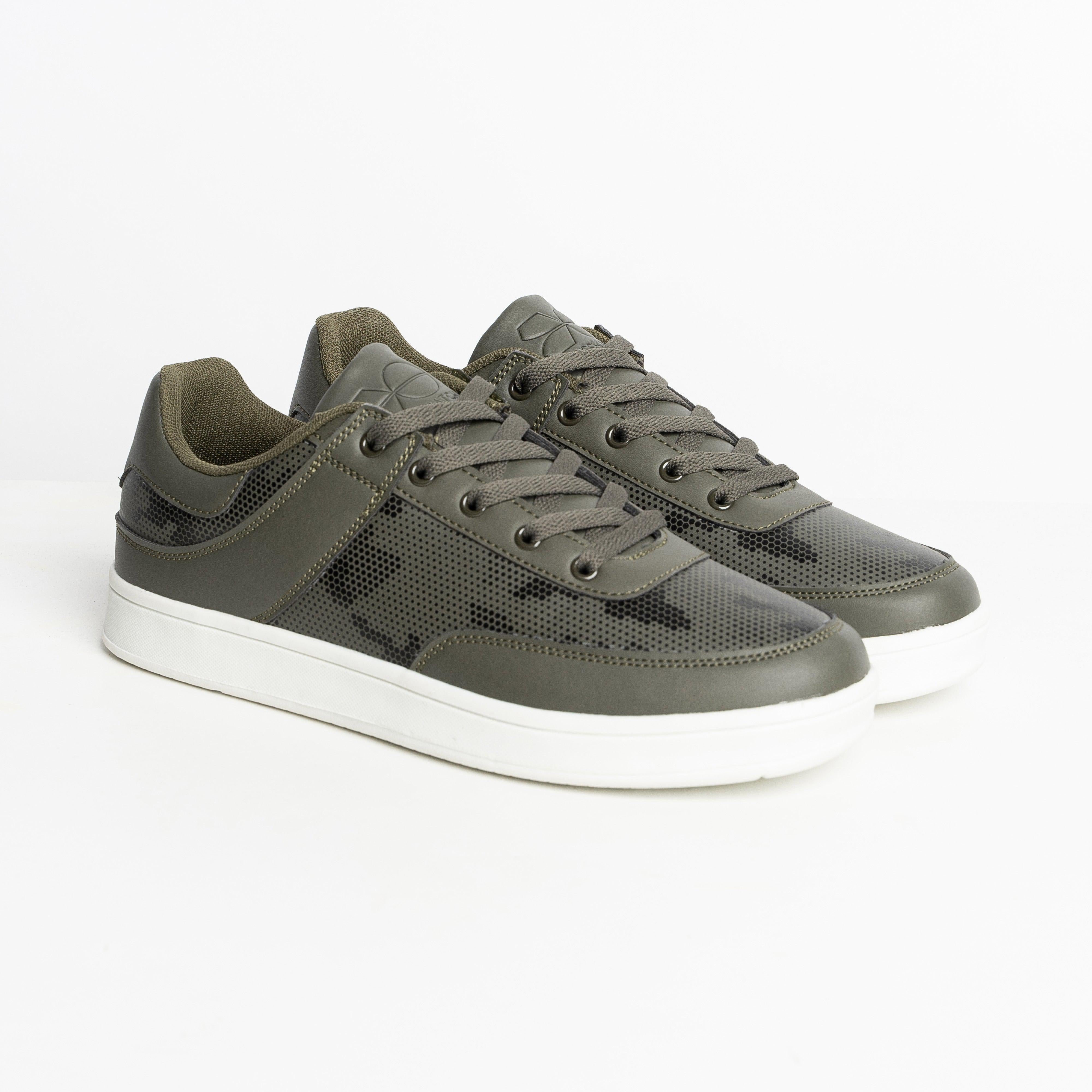 Crosshatch Mens Galilee Trainers Olive Camo